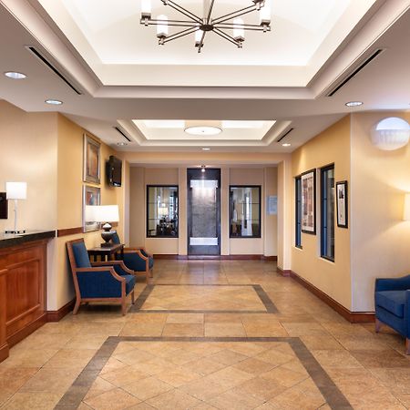 Holiday Inn Express & Suites Denver Airport By Ihg Экстерьер фото