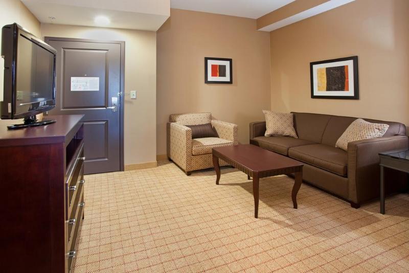 Holiday Inn Express & Suites Denver Airport By Ihg Экстерьер фото